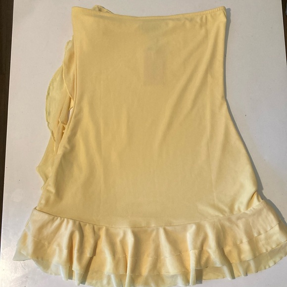 NWT Edikted Thalia Flower Pin Ruffle Mini Dress in Yellow Small & Medium - Picture 8 of 10